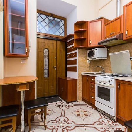 Квартира Подобово У Центрі Львова Вулиця Замарстинівська 5 Lviv Exterior foto